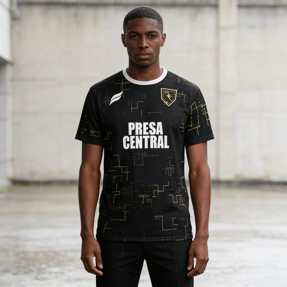 U.D. Eléctrica 1997: la camiseta de barrio obrero y energía industrial - Offside Originals
