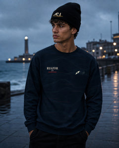 Gorro Fisterra CF negro con sudadera Riazor en look de costa
